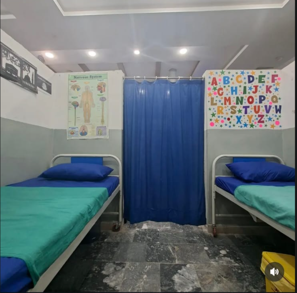 Clinic View at Yaseen Medical Clinic Lahore - image 10